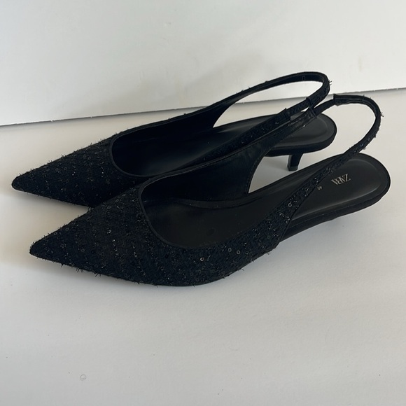 Zara Beautiful Black Tweed Size Euro 40 Slingback Low Heels - Picture 4 of 10